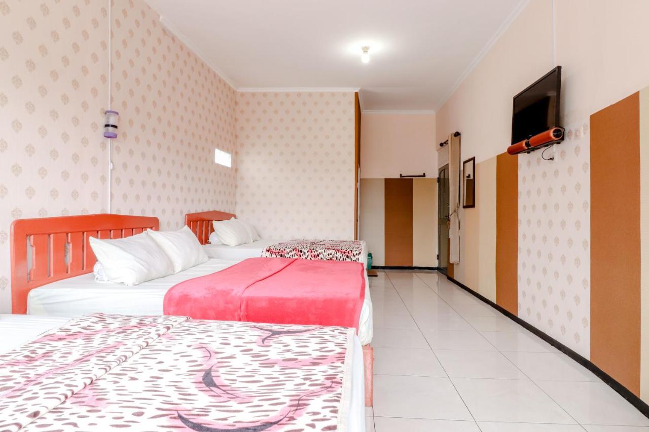 Hotel Bintang Malang Extérieur photo