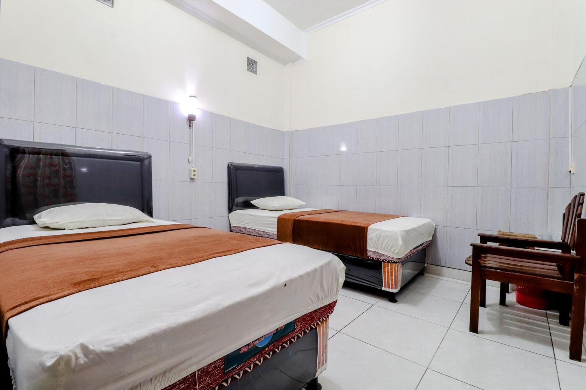 Hotel Bintang Malang Extérieur photo